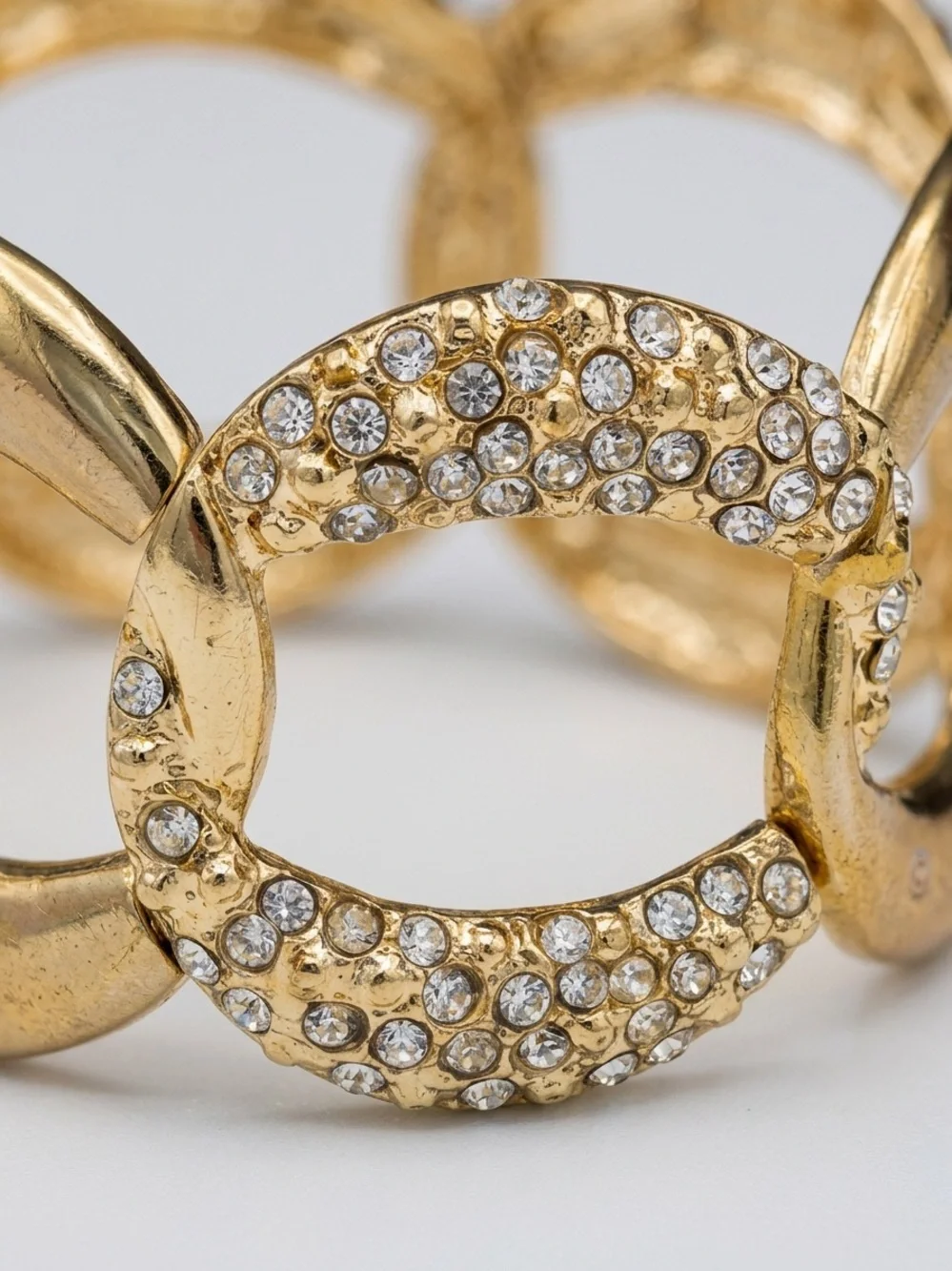 Vintage Style Gold-Tone Rhinestone Link Stretch Cuff Bracelet Sparkling Jewelry